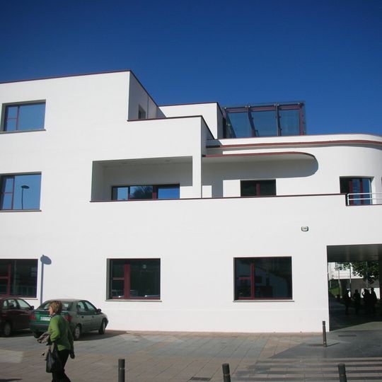 Laborde Anaiak, Pabellón, Oficinas Y Viviendas