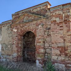 Brána usedlosti čp. 19 s kapličkou Božího Těla