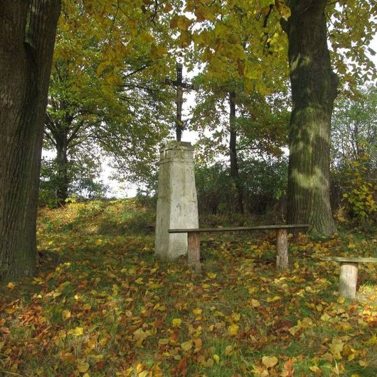 Kříž východně od Srbic