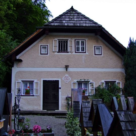 Wohnhaus, Totengräberhaus