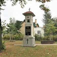 Pomník padlým v 1. světové válce v Ořešské ulici v Řeporyjích