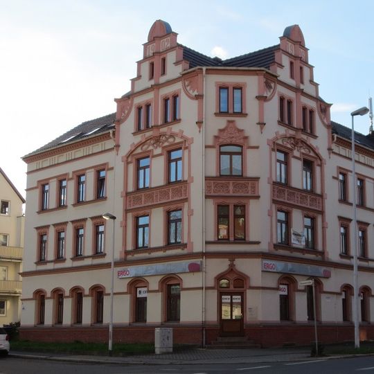 Doppelmietshaus in halboffener Bebauung Zwickauer Straße 283