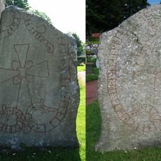 Upplands runinskrifter 212