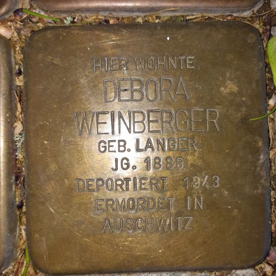 Stolperstein en memoria de Debora Weinberger