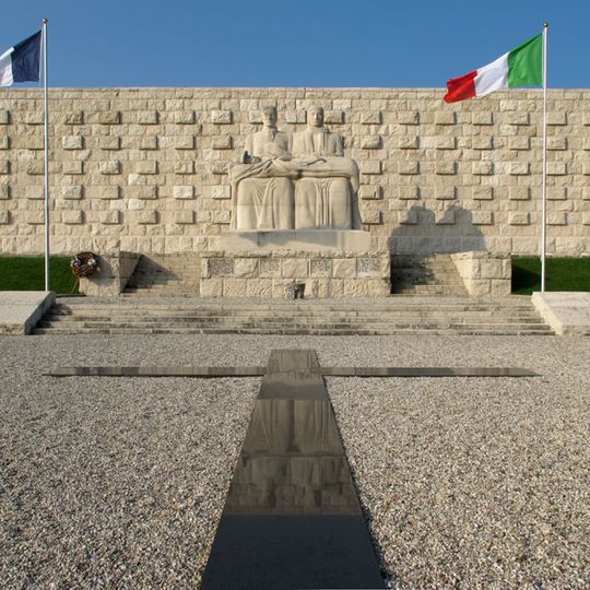 Santuario militar de Pederobba