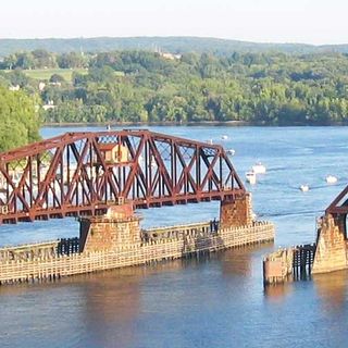 Providence & Worcester railroad bridge