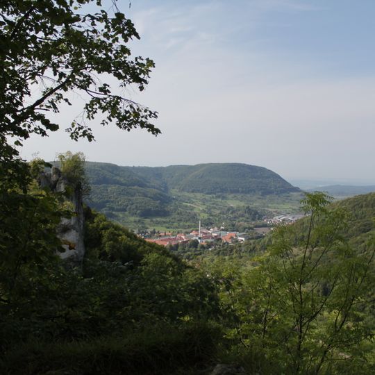 Tobeltal mit Mittagsfels und Wielandstein
