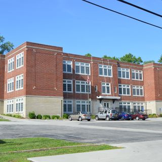 Beattyville Grade School
