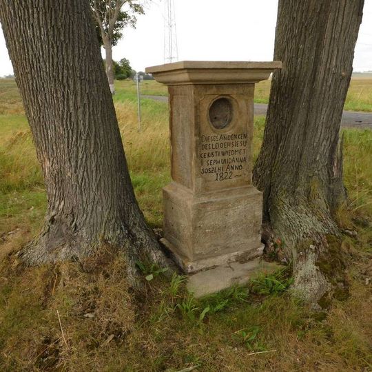 Socha Ecce Homo u Velkého travničního rybníka u Pšova