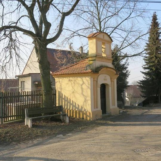 Kaple na návsi v Dřemčicích