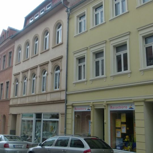 Wohnhaus in geschlossener Bebauung Bautzner Straße 4