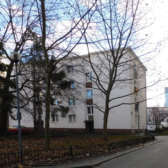 Blok przy alei Jana Pawła II 36A