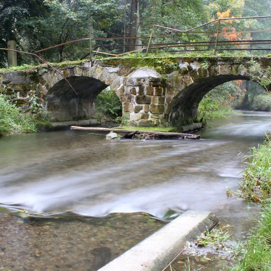 Českodubská pahorkatina