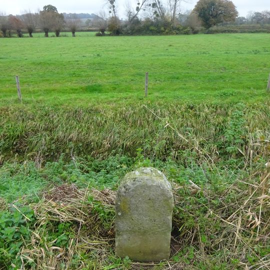 Milestone, 300m NW turn to Rockhampton