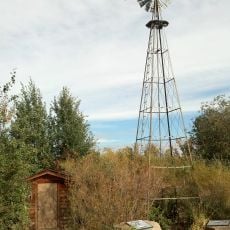 Hunt House (H.B.C. Log Cabin)