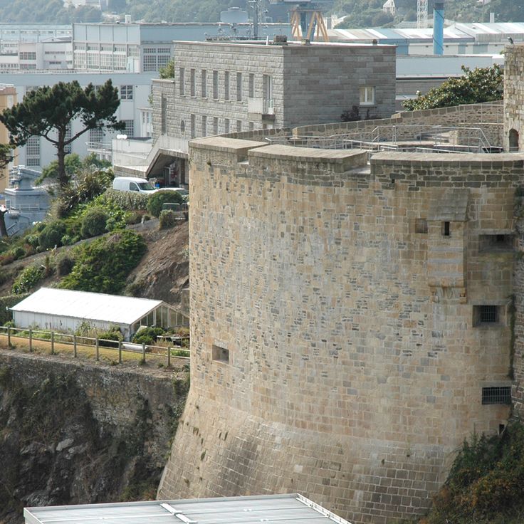 Tour Française du château de Brest