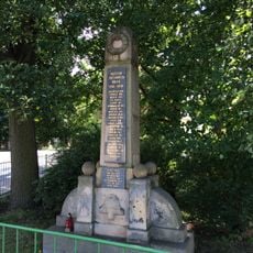 Pomník padlým v Měšicích