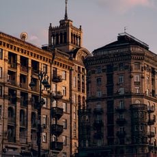 25 Khreshchatyk Street
