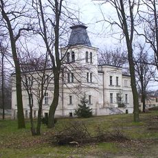 Dwór w Goniembicach