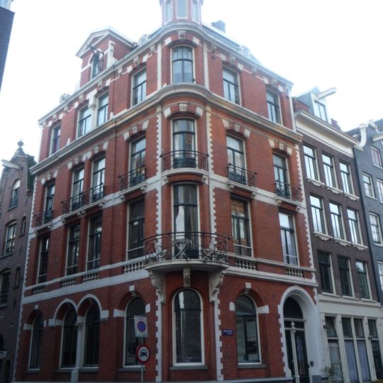 Woonhuis in een neo-Hollandse-renaissance stijl