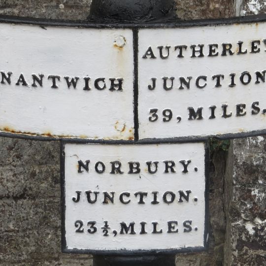 Shropshire Union Canal Main Line Canal Mile Post By Nantwich Junction Bridge