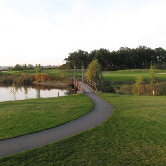 Lávka přes Dolní rybník