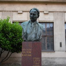 Bust of Viktor Kaplan