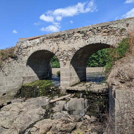 Most přes přeliv rybníku Chobot