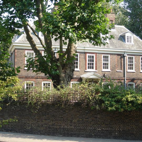 Old Battersea House