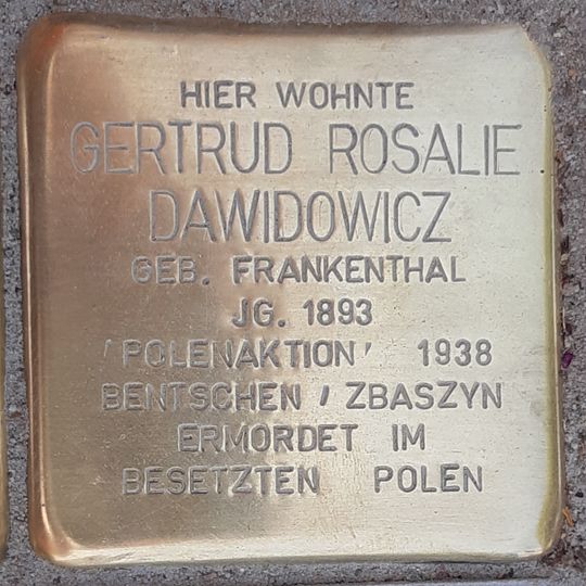 Stolperstein en memoria de Gertrud Rosalie Dawidowicz