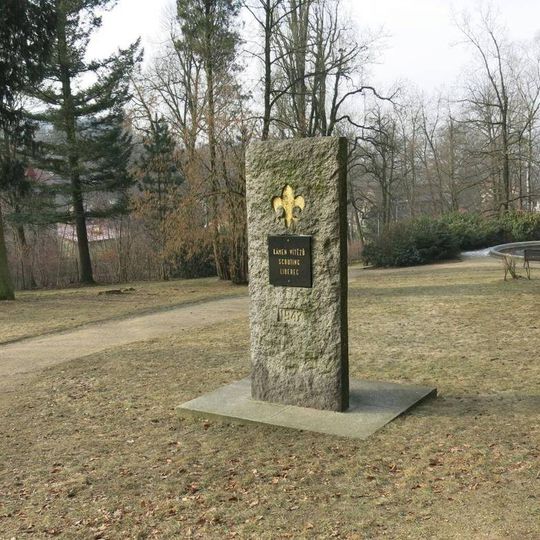 Pomník skautingu v Lidových sadech v Liberci