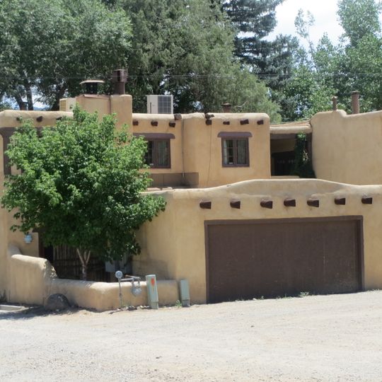 La Loma Plaza Historic District