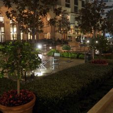 Beverly Cañon Gardens