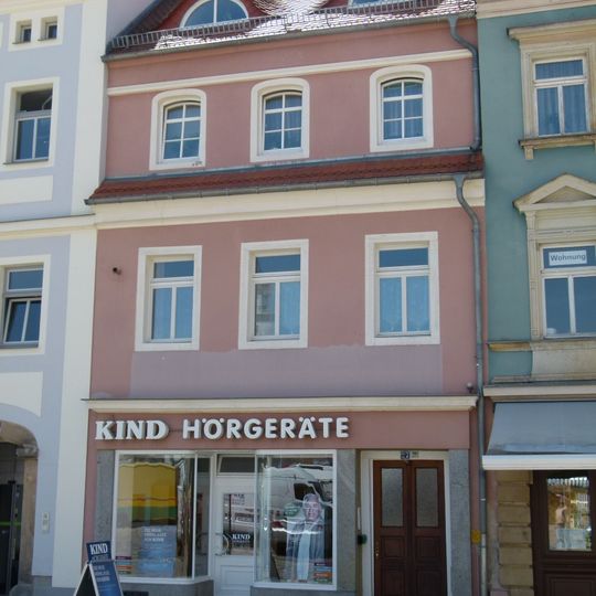 Wohnhaus mit Laden in geschlossener Bebauung Altmarkt 27