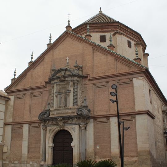 Iglesia de San Martín y Convento de Madres Agustinas