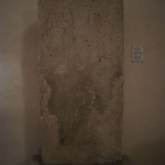 Dalle funéraire de Guillaume de Fougerolles à Bure-les-Templiers