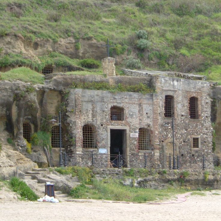 Chiesa di Piedigrotta
