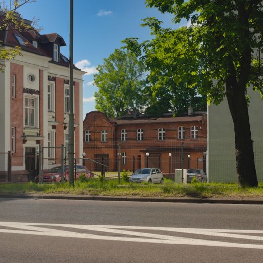 Budynek gospodarczy willi przy ul. Wrocławskiej 58 w Bytomiu