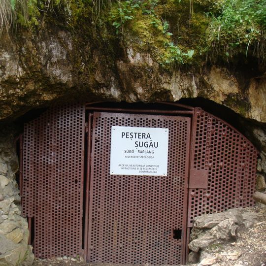 Peștera Șugău