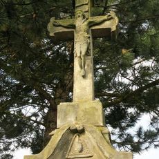 Kříž na rozcestí k nádraží Koštice