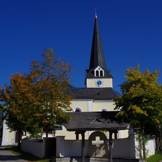 Katholische Pfarrkirche Mariä Himmelfahrt