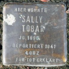 Sally Tobar