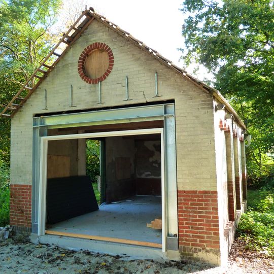 Rentenierswoning, schuur