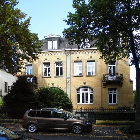 Dürenstraße 13