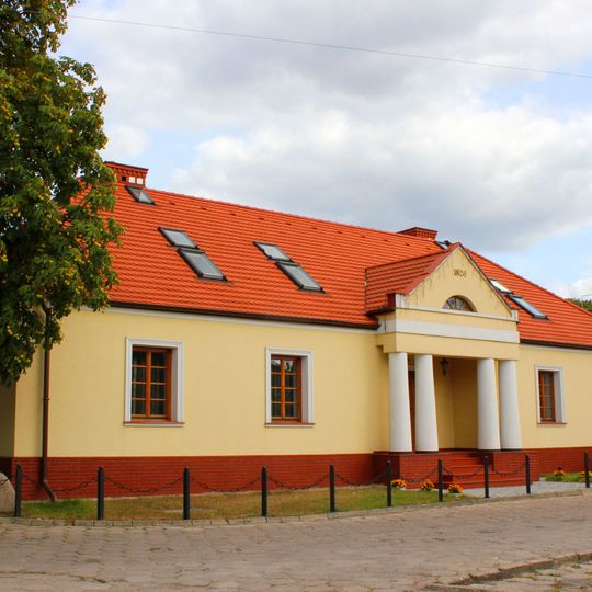 Pod Kasztanami Inn in Skępe