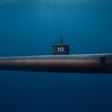 Chinese submarine Changcheng 353