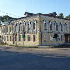 Усадьба городская (гимназия Собцовой) (Кимры)