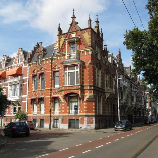 Koningin Emmakade 172, The Hague