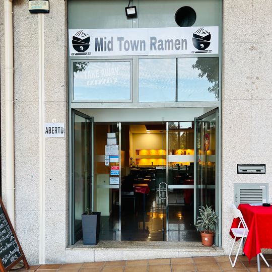 Mid Town Ramen