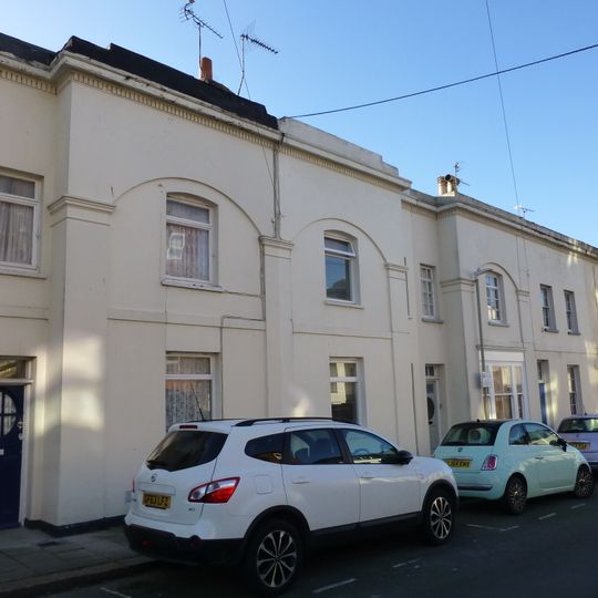 6-16, Charles Street